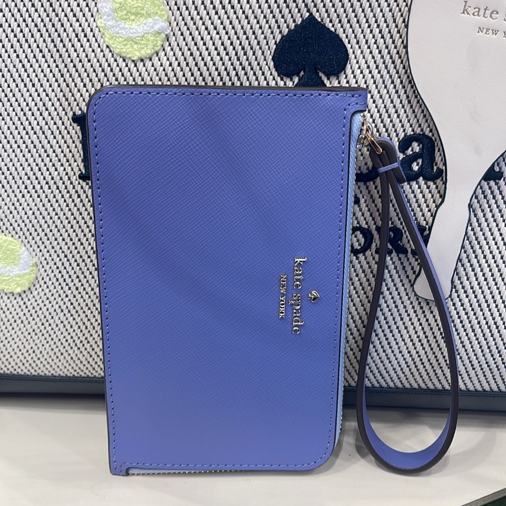 Kate Spade Lucy Small L-zip Wristlet
Evening Blue Iris Multi
NWT - Picture 9 of 16